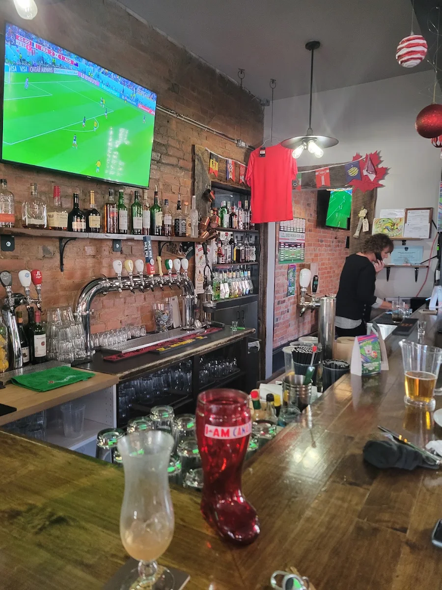 Vibe, The King George Pub