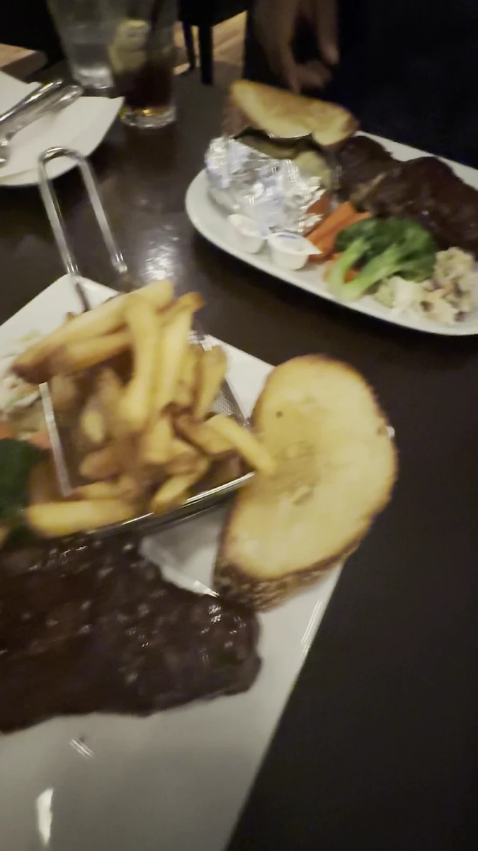 Food & drink, Gino's Restaurant