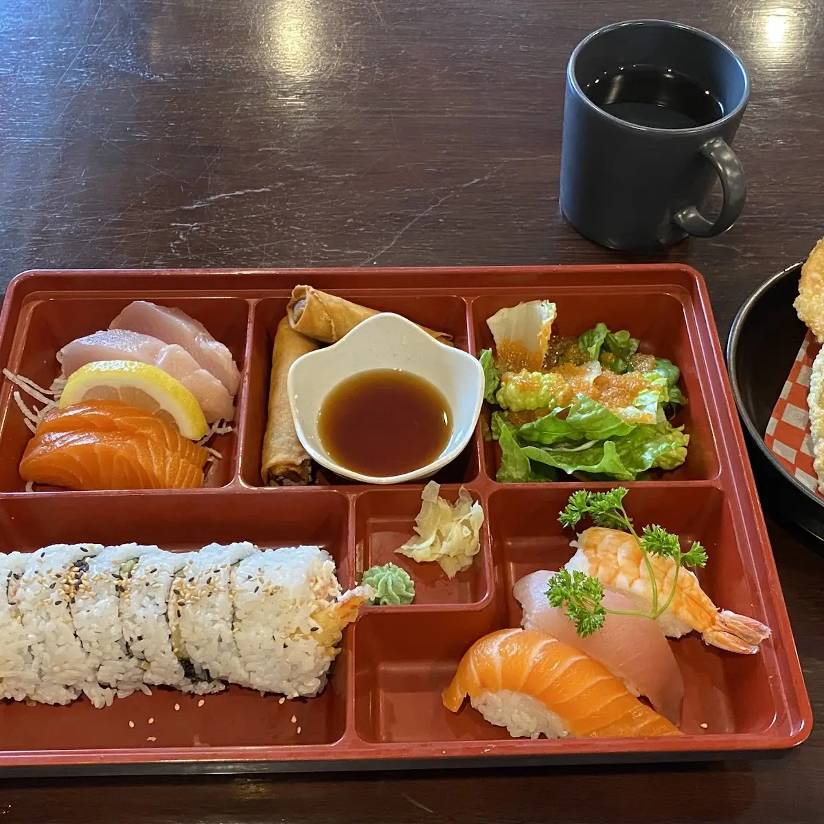 Food & drink, Sushi Box