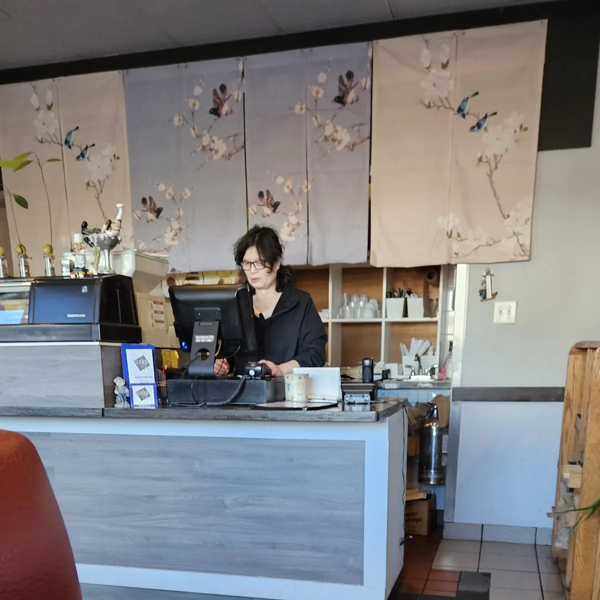 Vibe, Sushi Box