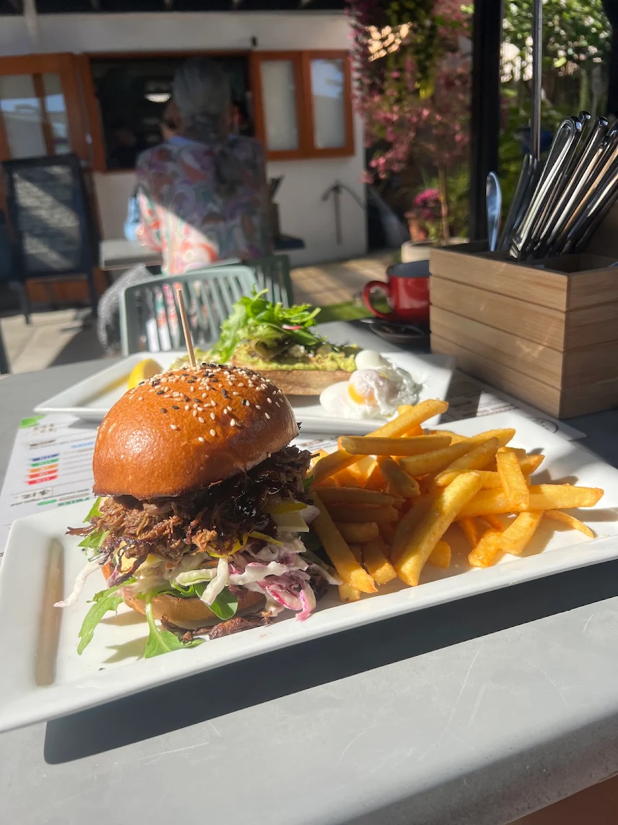 Food & drink photo 3
