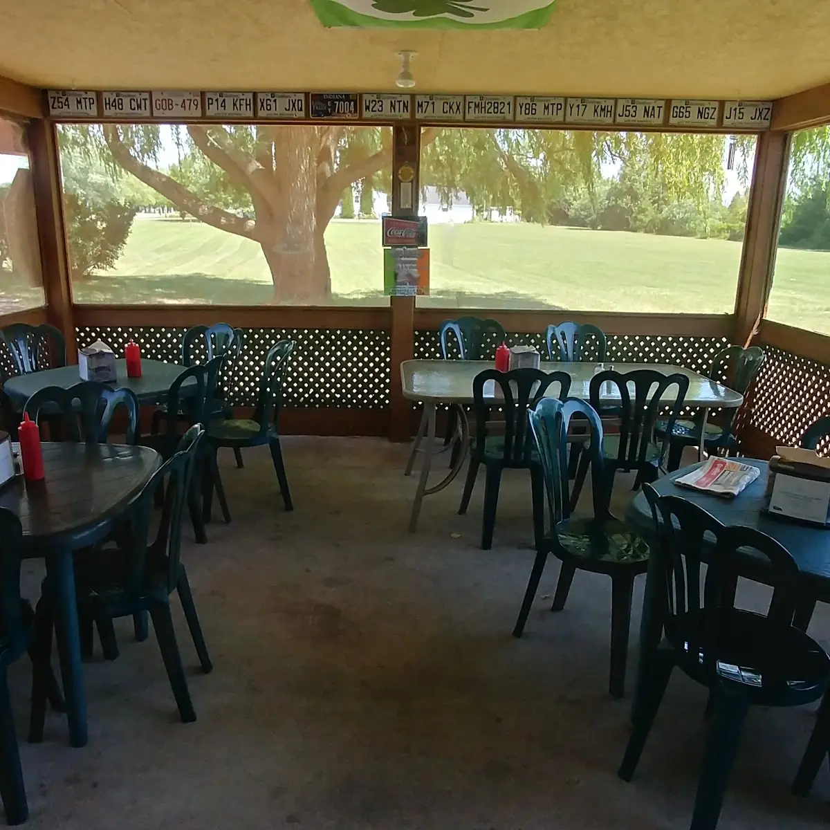 Vibe, Kirk's Burgers
