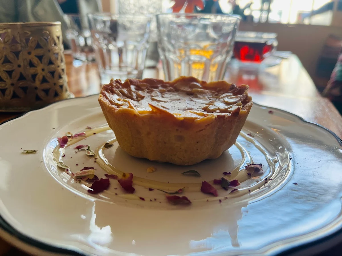 Food & drink, Azalea