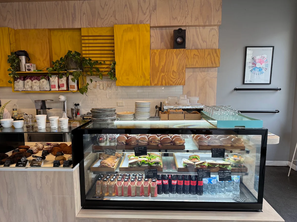Vibe, Vilicia Cafe
