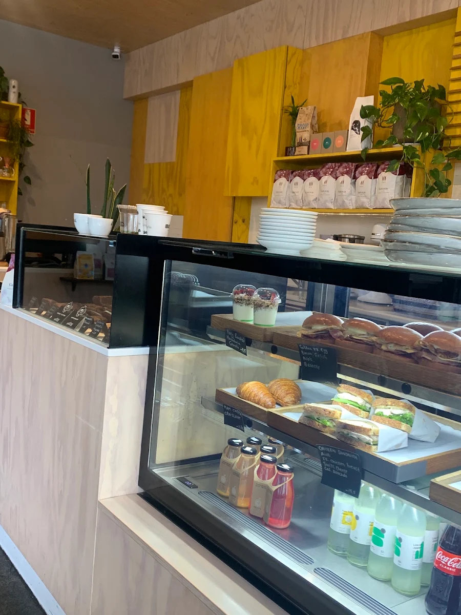Vibe, Vilicia Cafe