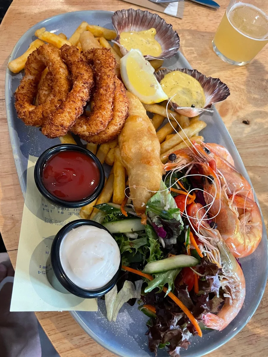 Food & drink, Samford Hotel