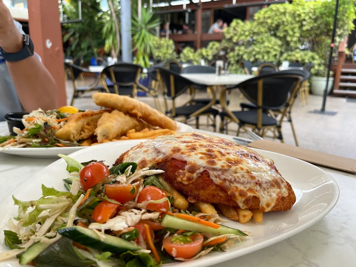 Food & drink, Samford Hotel