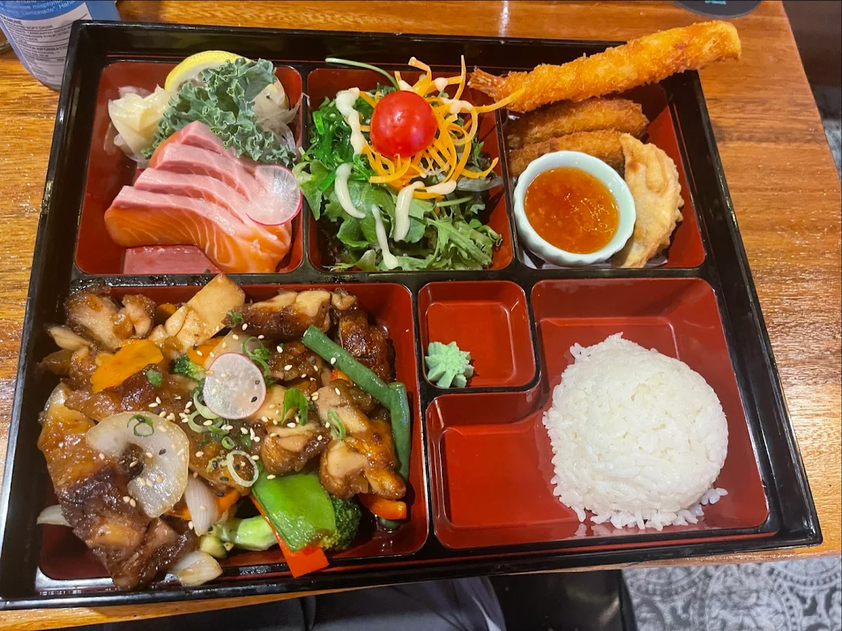 Food & drink, Kingdom Sushi Bar Springwood