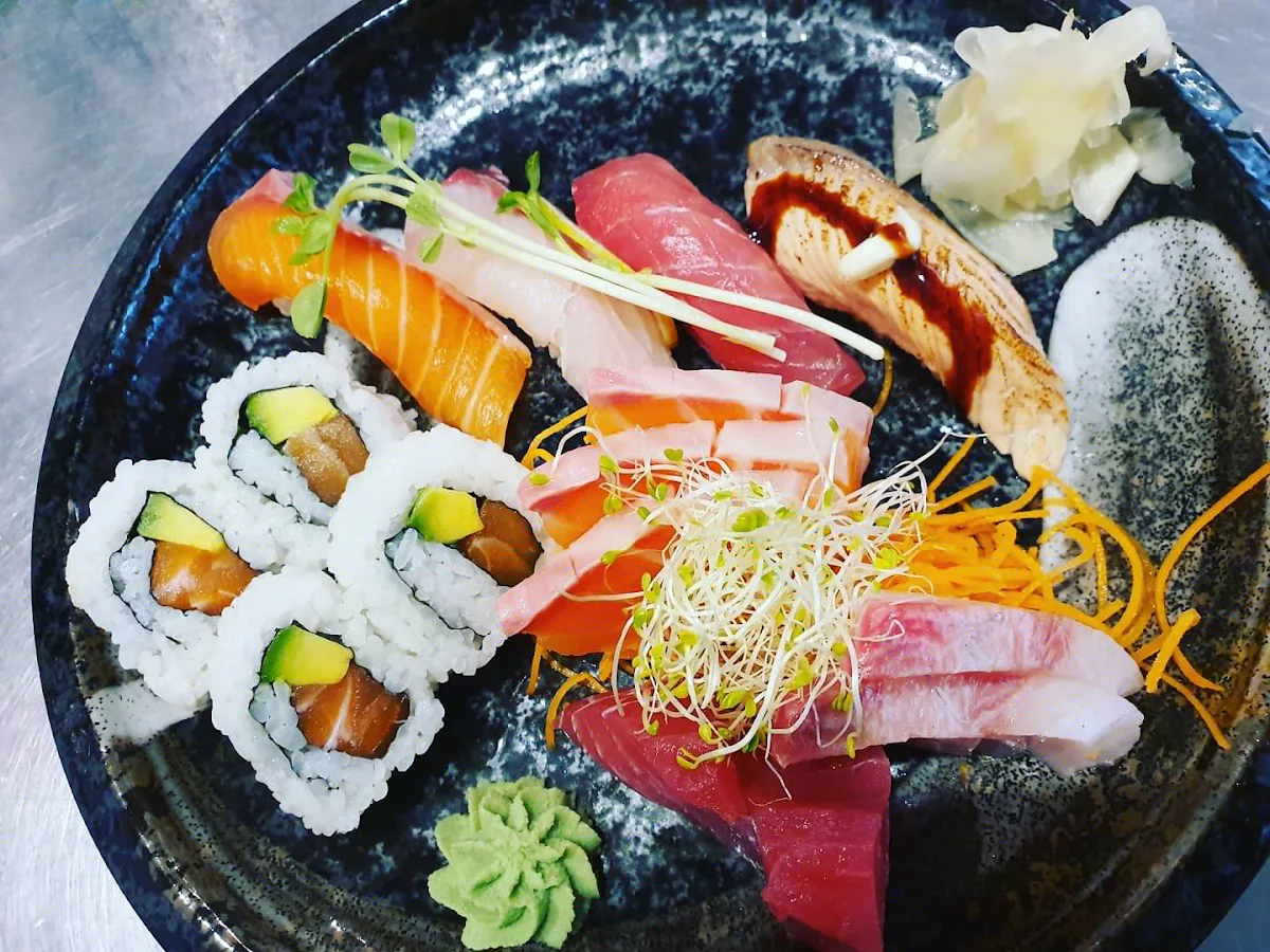 Food & drink, Kingdom Sushi Bar Springwood