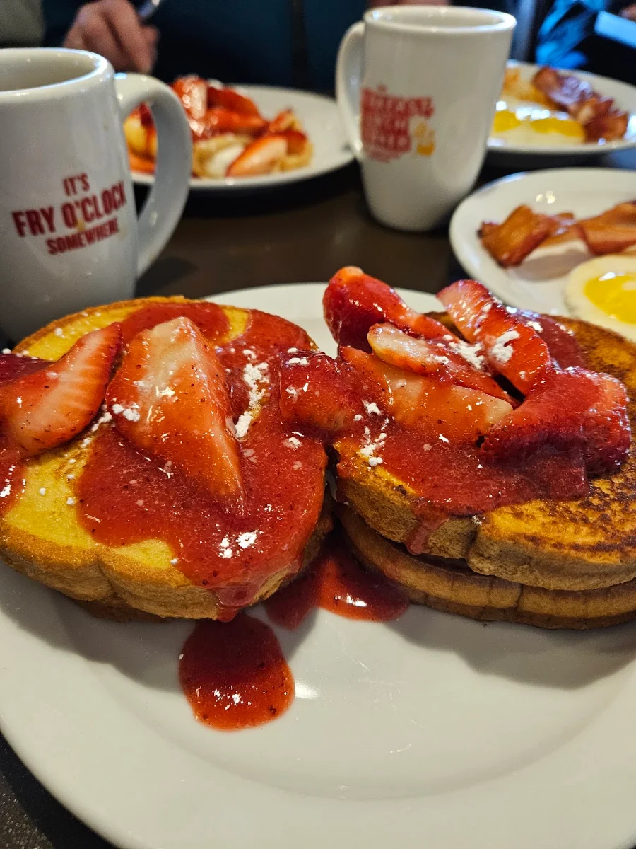 Food & drink, Denny's Restaurant Crossroads
