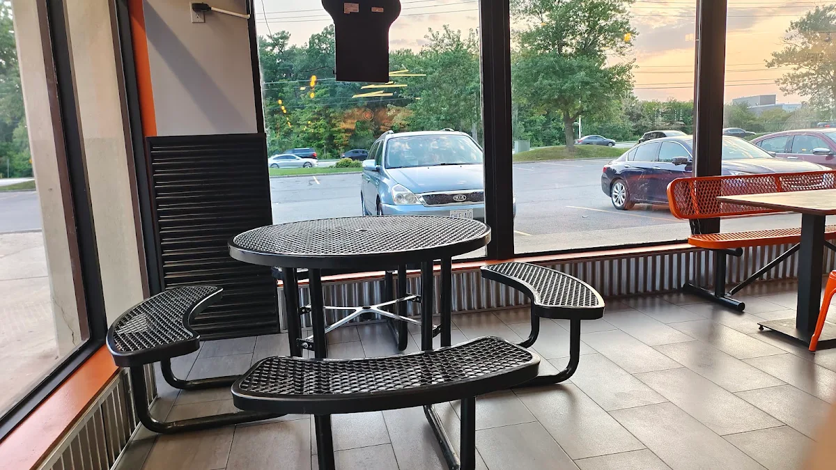 Vibe, Shelby's Legendary Shawarma
