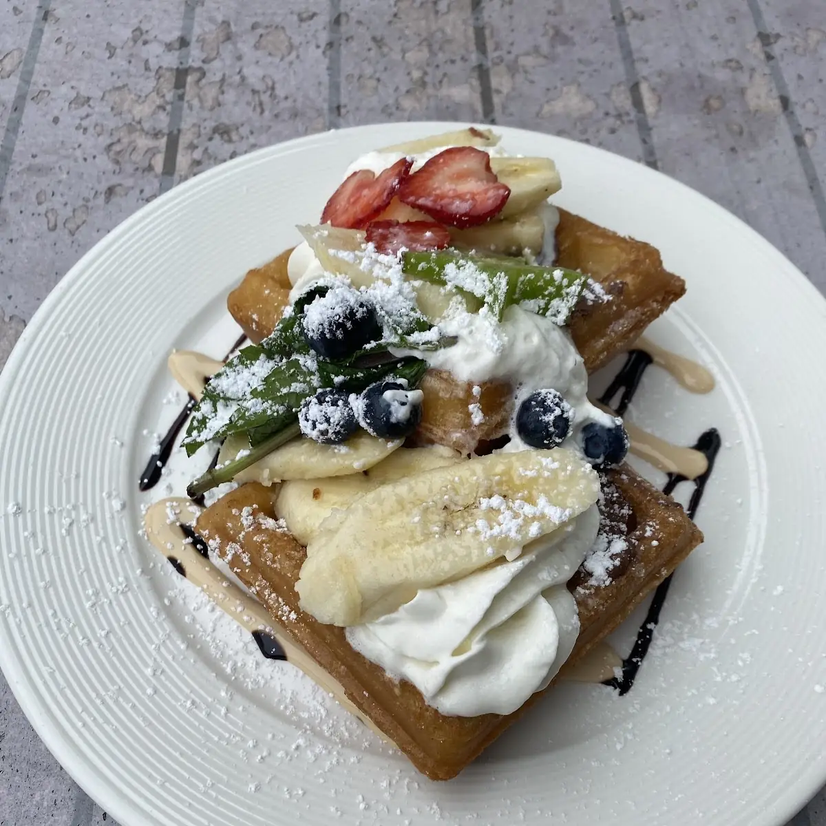 Food & drink, SeaBreeze Restaurant & Patio