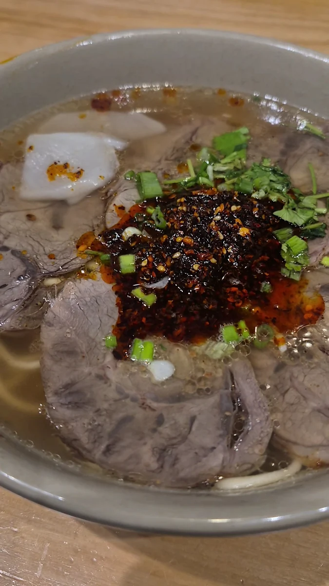 Food & drink, Mogouyan Hand Pulled Noodle (West Edmonton Mall) 磨沟沿老字号兰州牛肉面