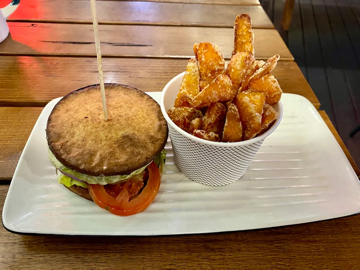 Food & drink, Grill'd Burgers - Logan Hyperdome