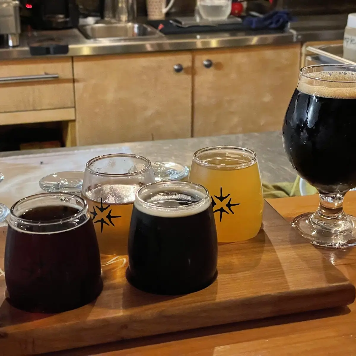 Food & drink, Sutton Brouërie - Microbrasserie & Auberge