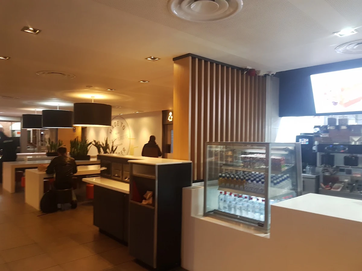 Vibe, McDonald's Collingwood