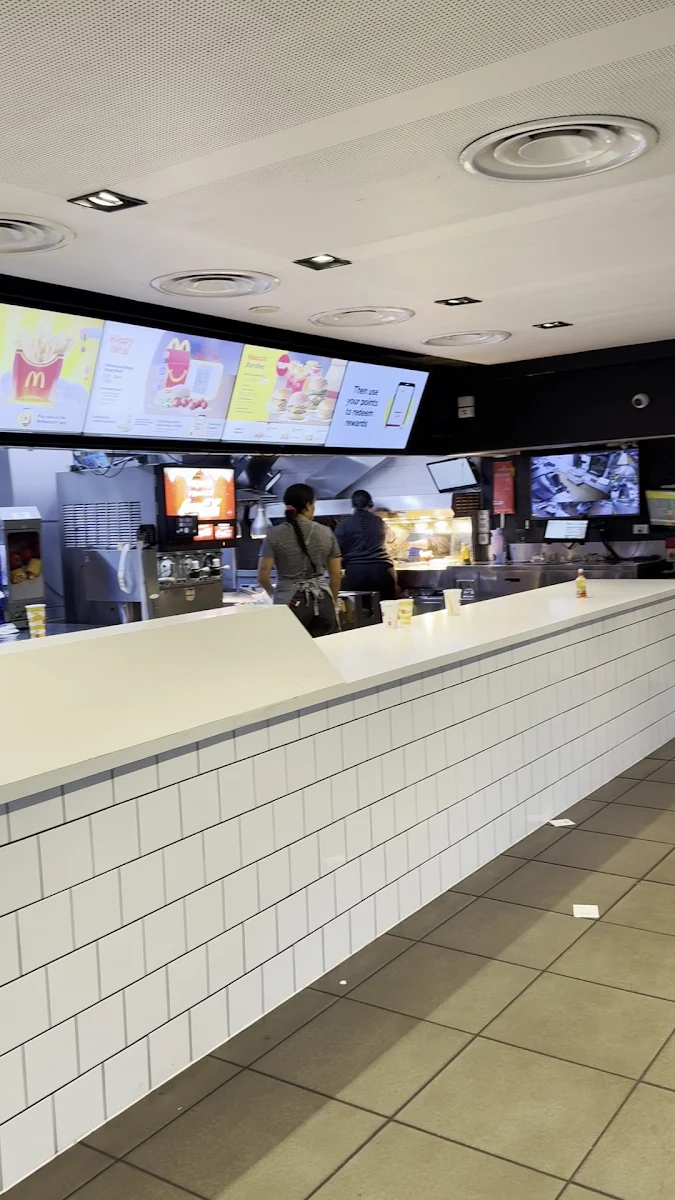 Vibe, McDonald's Collingwood