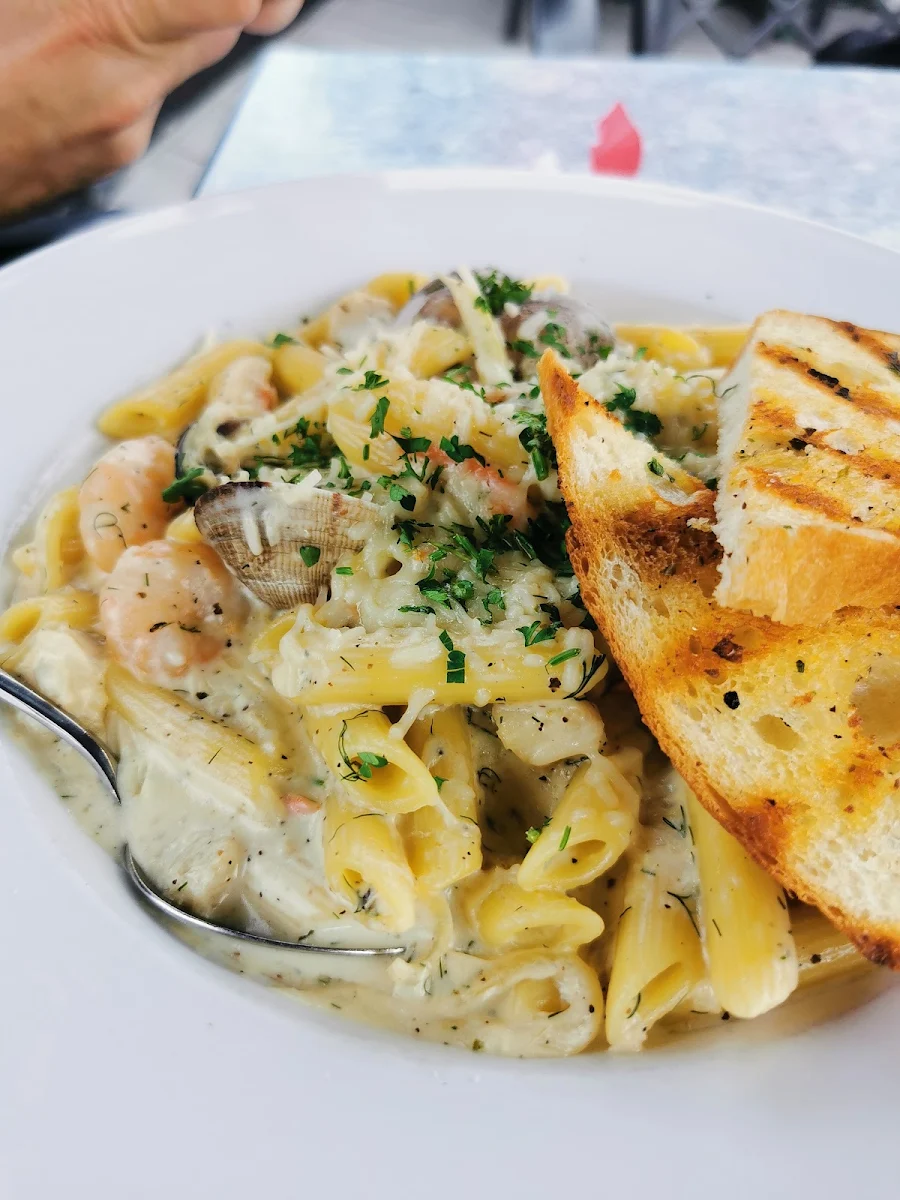 Food & drink, Sharkey's Seafood Bar & Grille