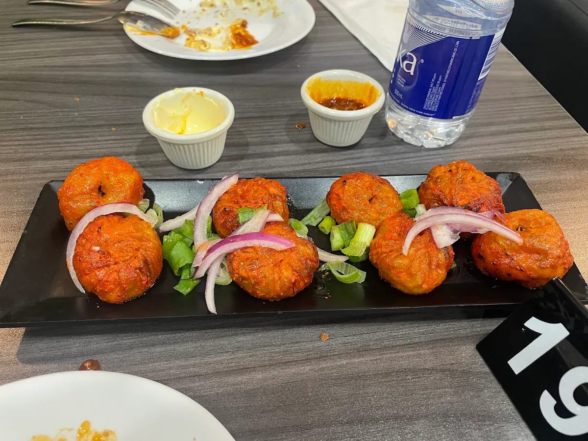 Food & drink, Les Momos
