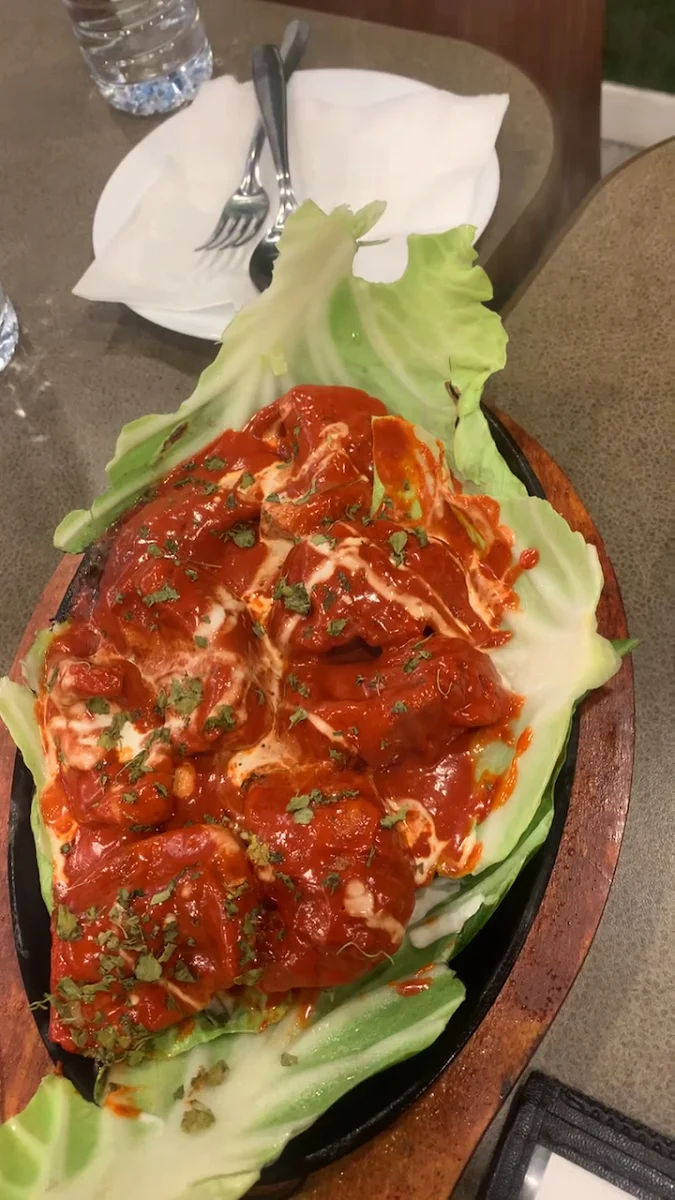Food & drink, Les Momos