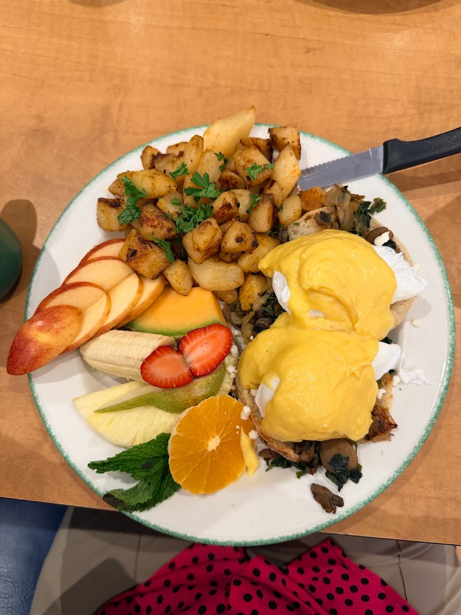 Food & drink, Cora Breakfast and Lunch