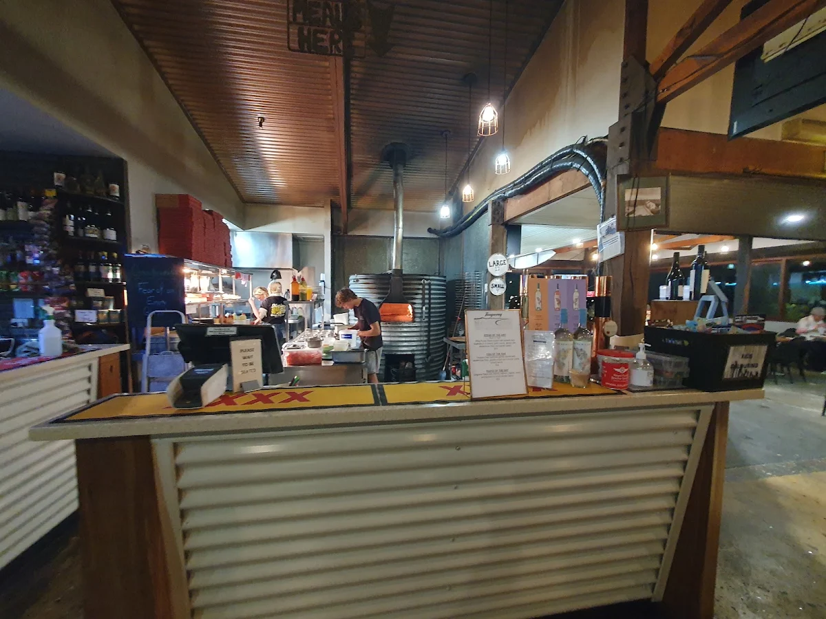 Vibe, Marion Bay Tavern & Motel