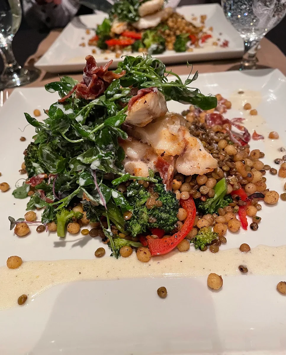 Food & drink, La Demande Générale Valleyfield Bistro & Buvette