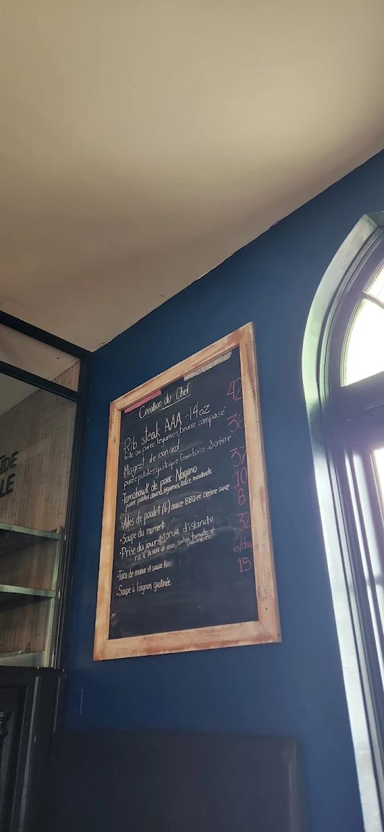 Menu, La Demande Générale Valleyfield Bistro & Buvette