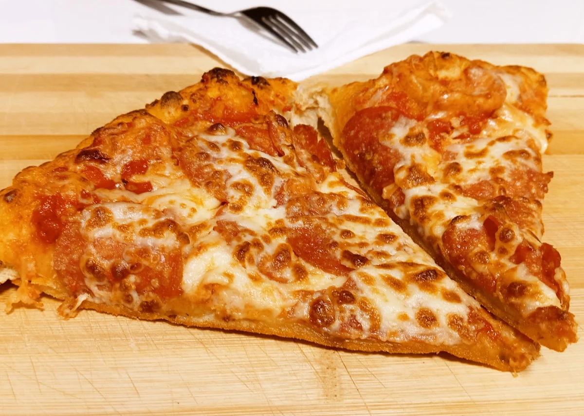 Food & drink, Pizza Pizza