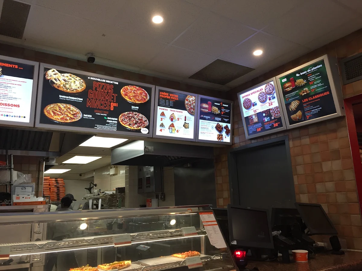 Menu, Pizza Pizza