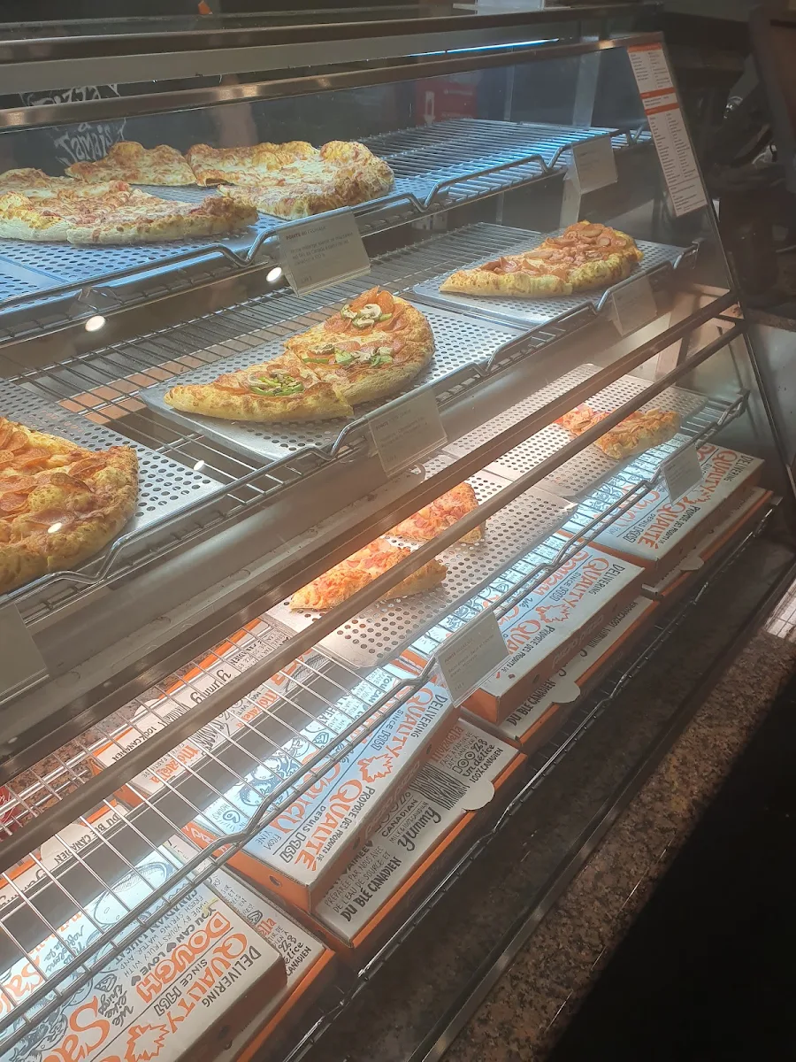 Vibe, Pizza Pizza