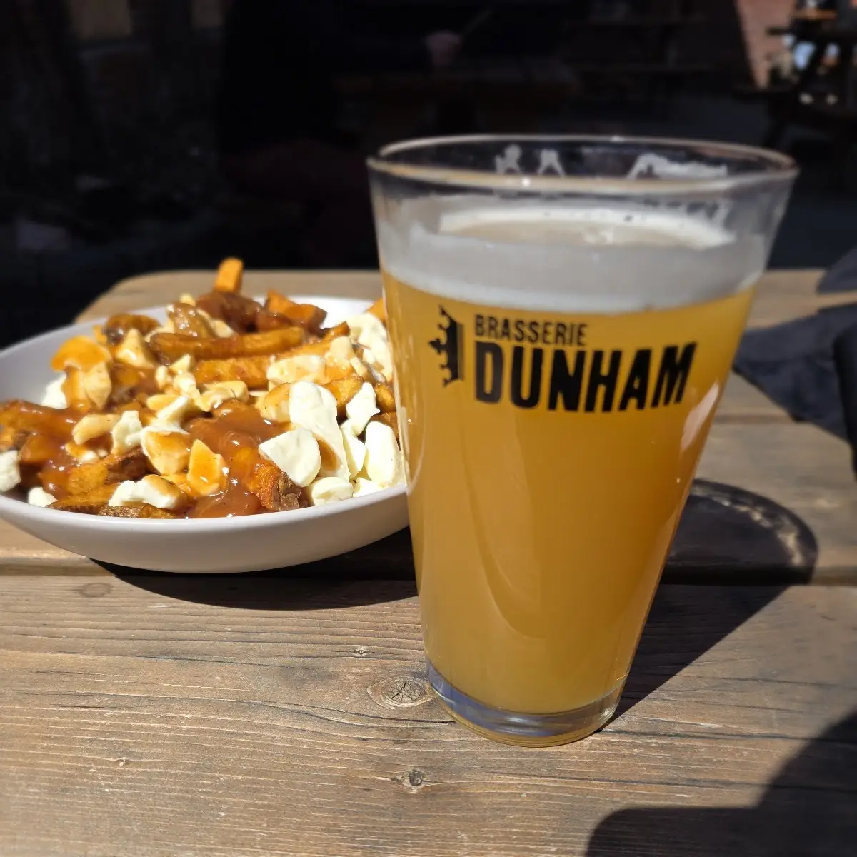 Food & drink, Brasserie Dunham / Pub & Boutique