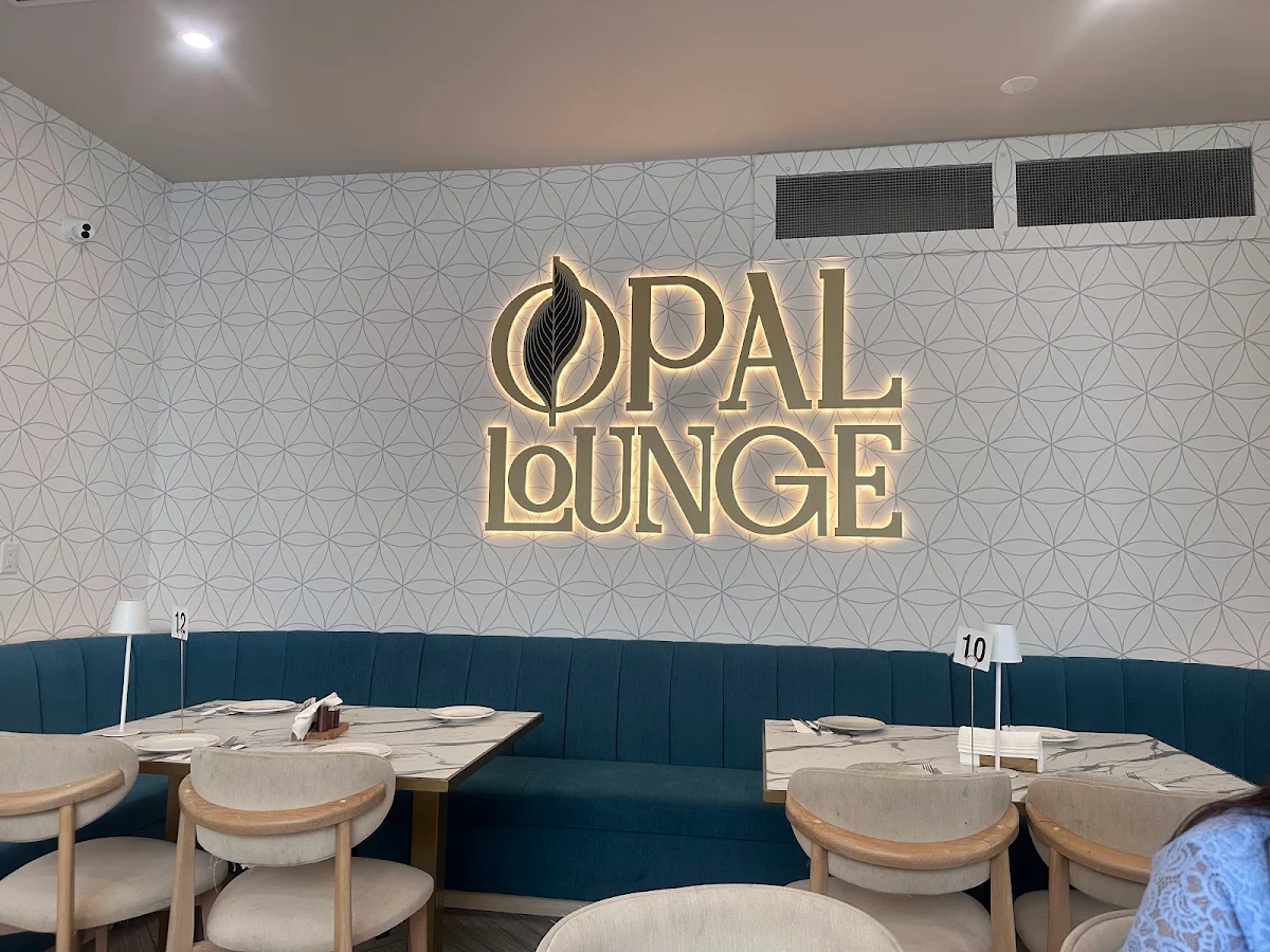 Vibe, Opal Lounge Oakville (Middle Eastern Restaurant)