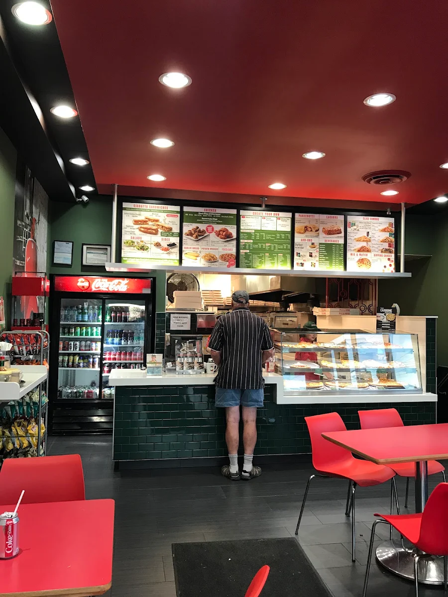 Vibe, Pizza Nova