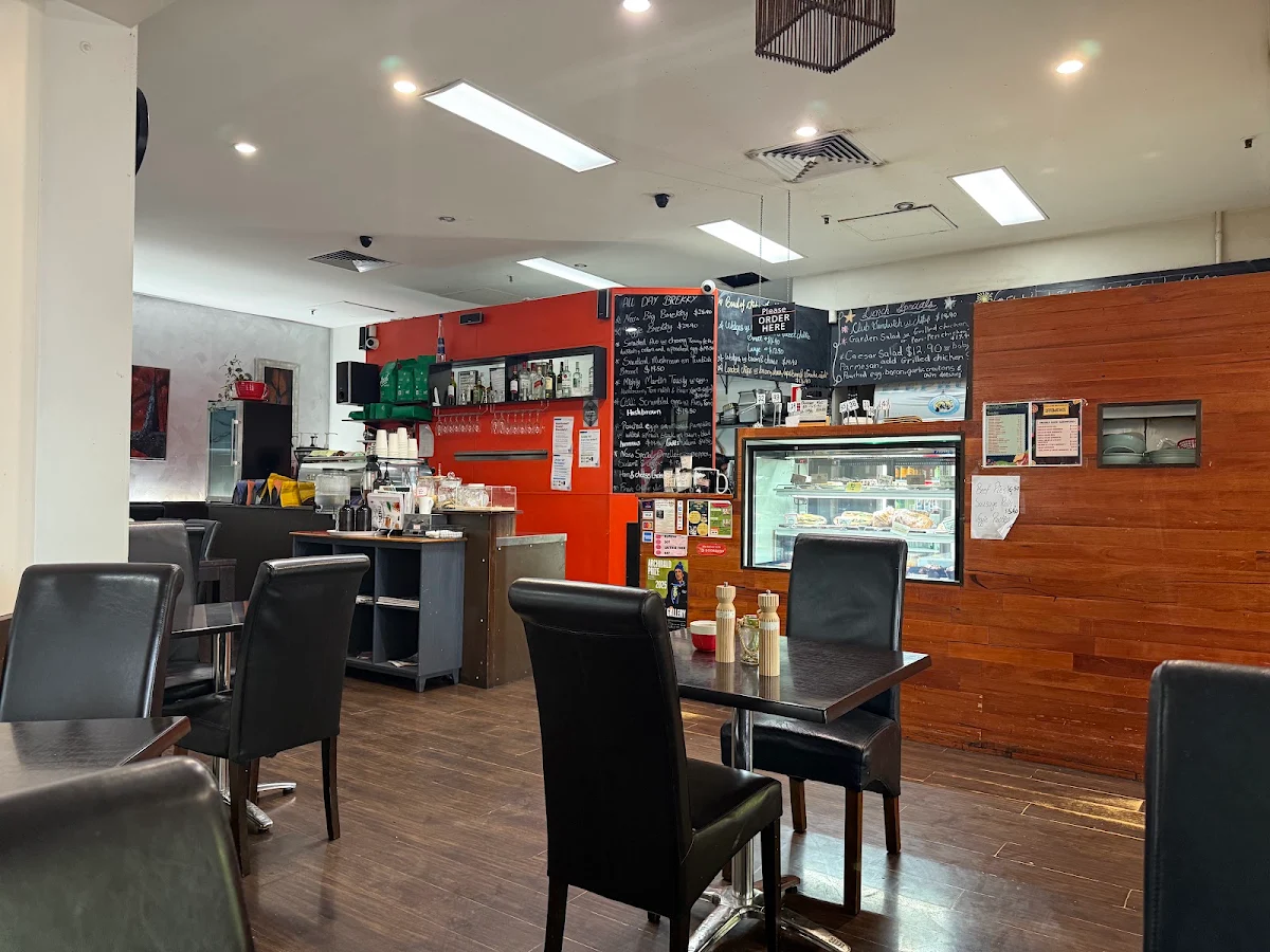 Vibe, Neo Cafe Restaurant