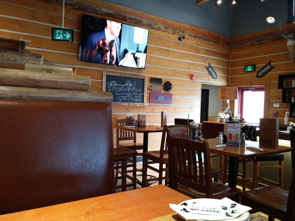 Vibe, Montana’s BBQ & Bar
