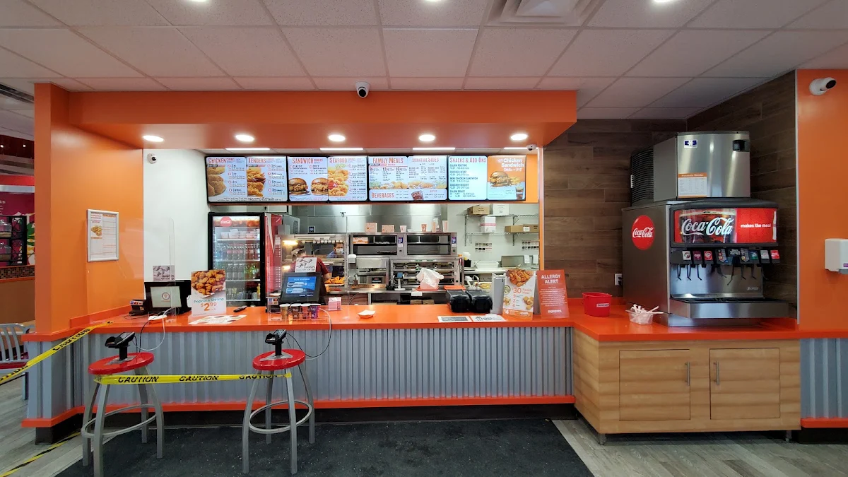 Vibe, Popeyes Louisiana Kitchen