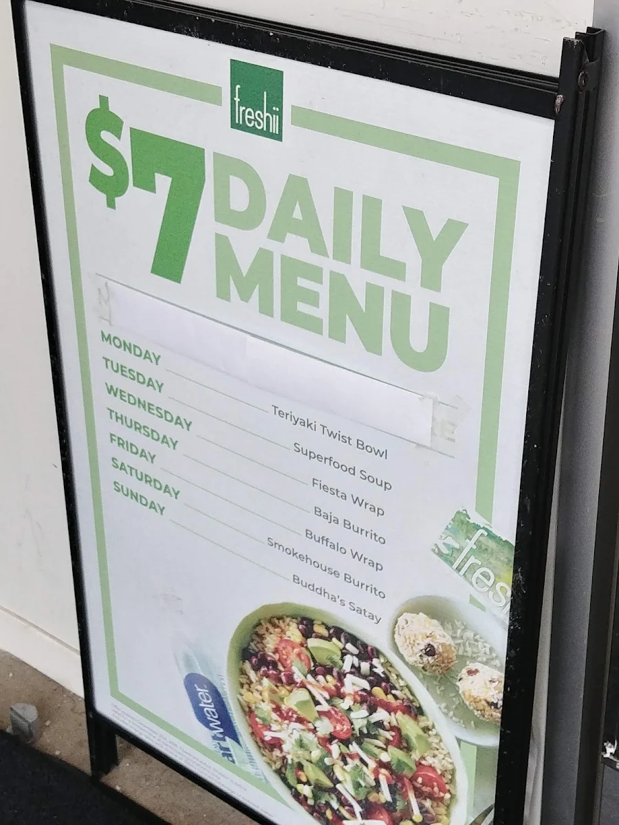 Menu, Freshii