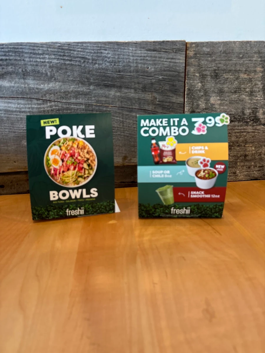 Menu, Freshii