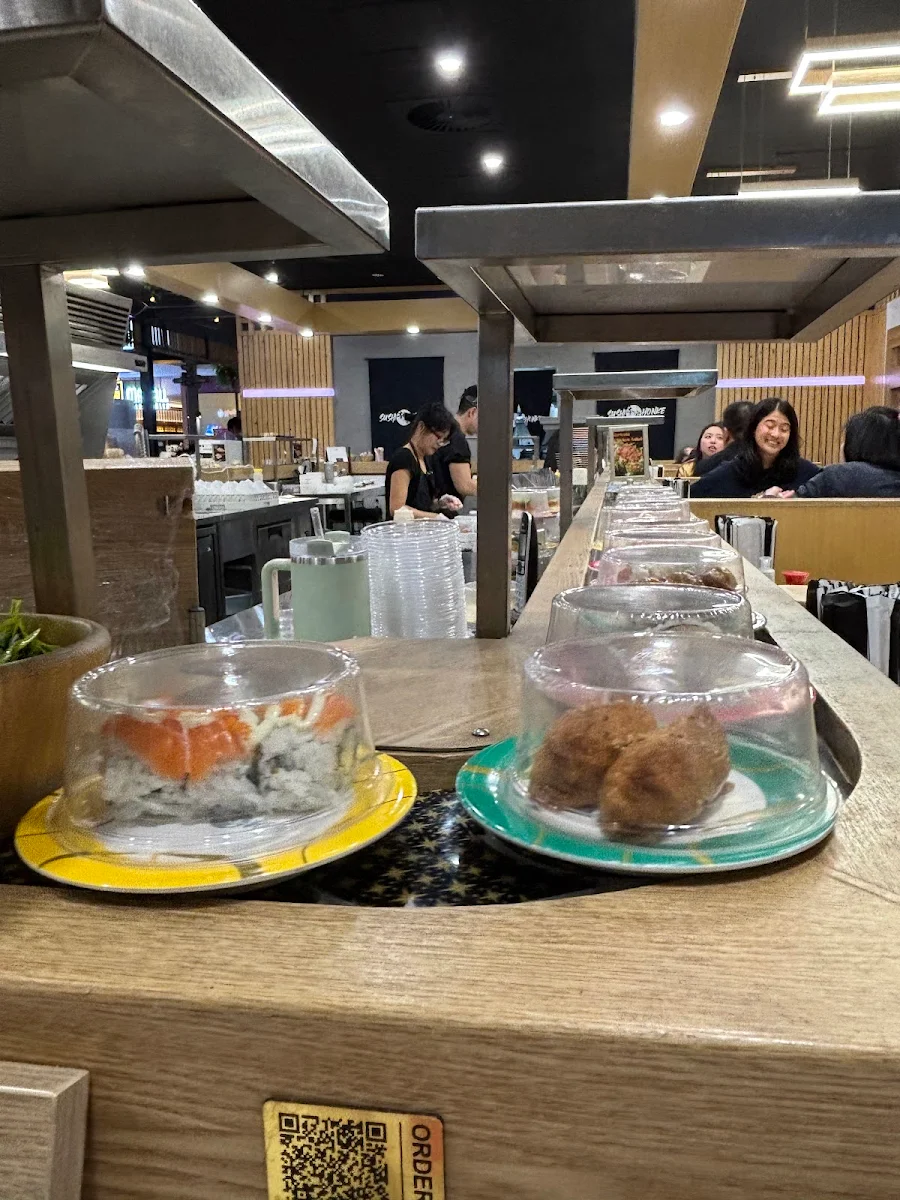Food & drink, Sushi Honke