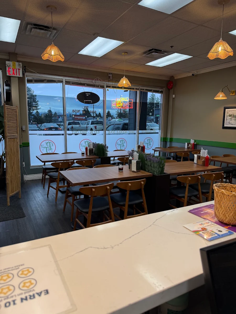 Vibe, Pho Aldergrove Tran Vietnamese Restaurant