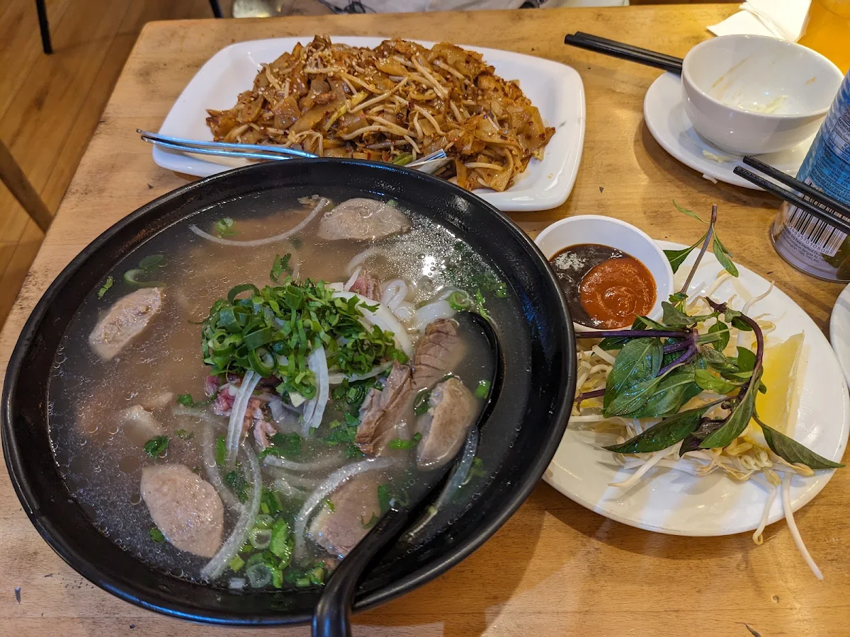 Food & drink, Billy's Bowl Restaurant