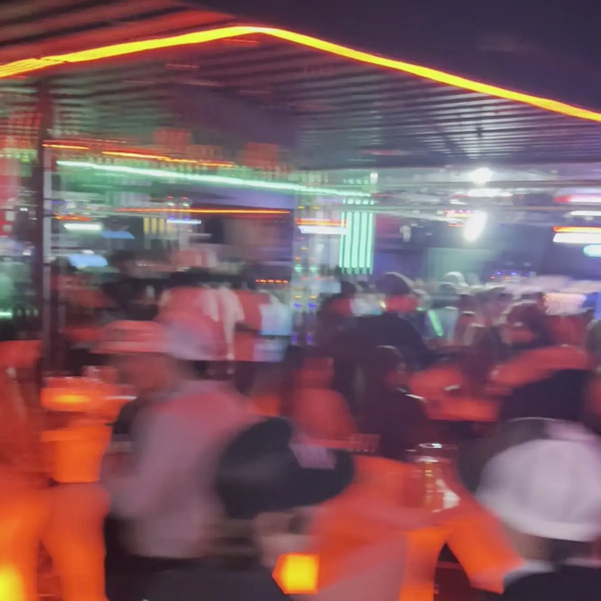 Vibe, Top Hat Billiards