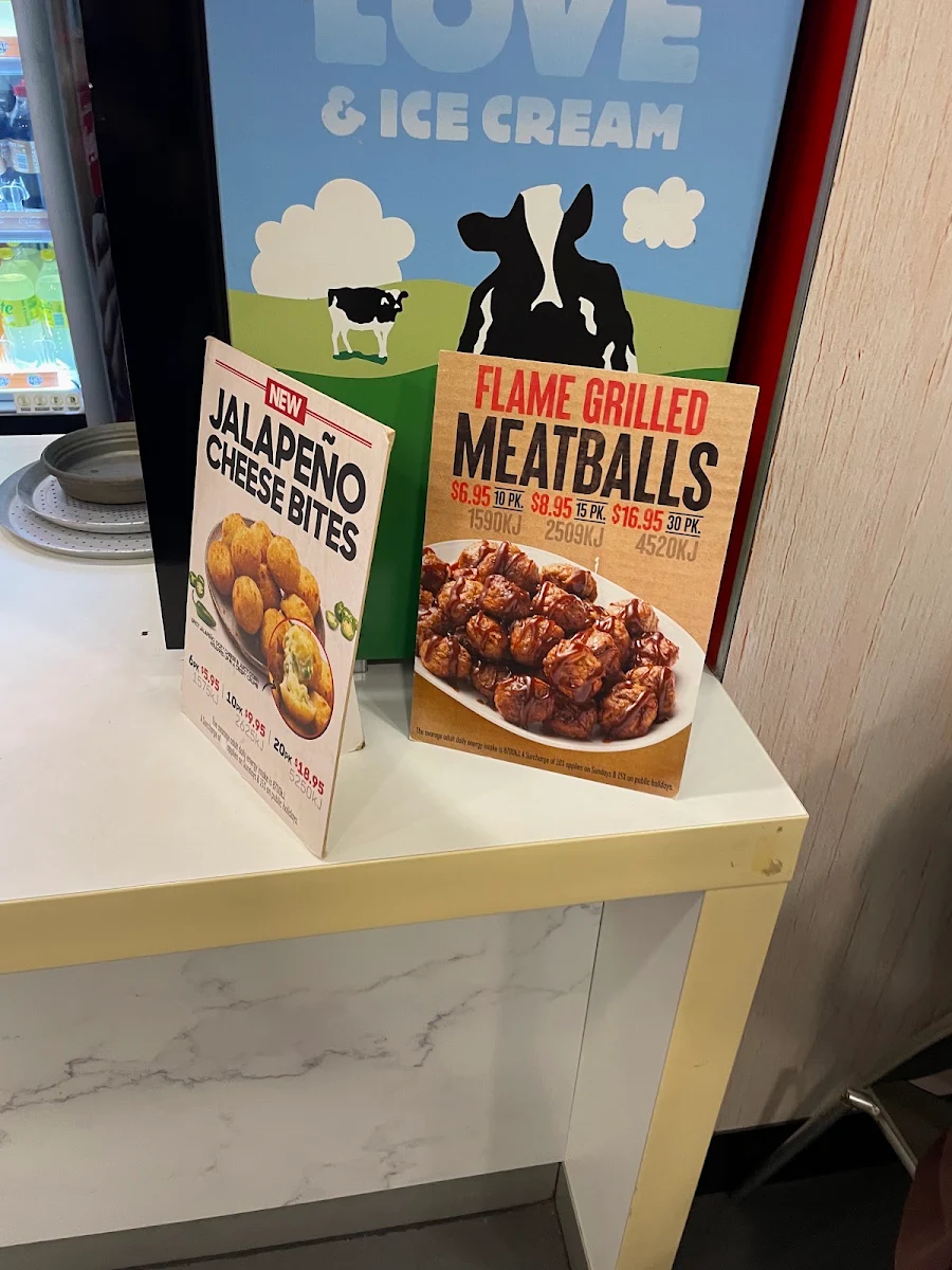 Food & drink, Pizza Hut Sutherland