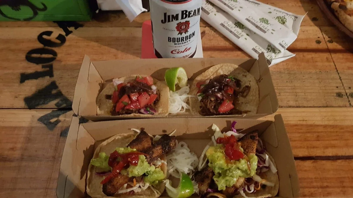 Food & drink, Pizza Loca Cantina