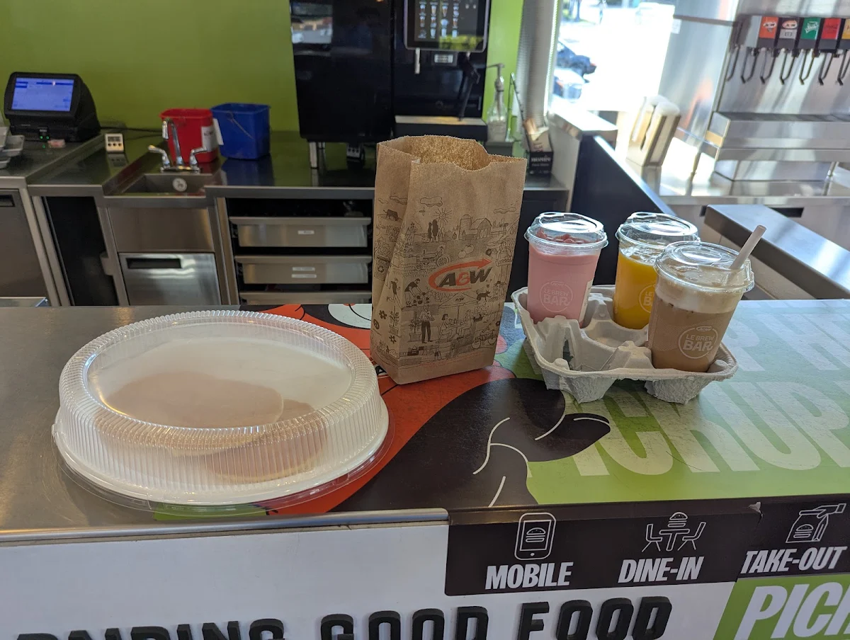 Food & drink, A&W Canada