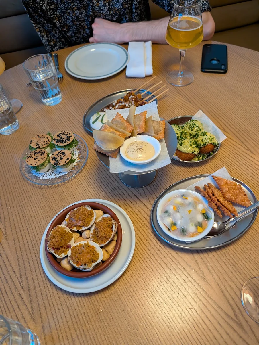 Food & drink, Restaurant Melba