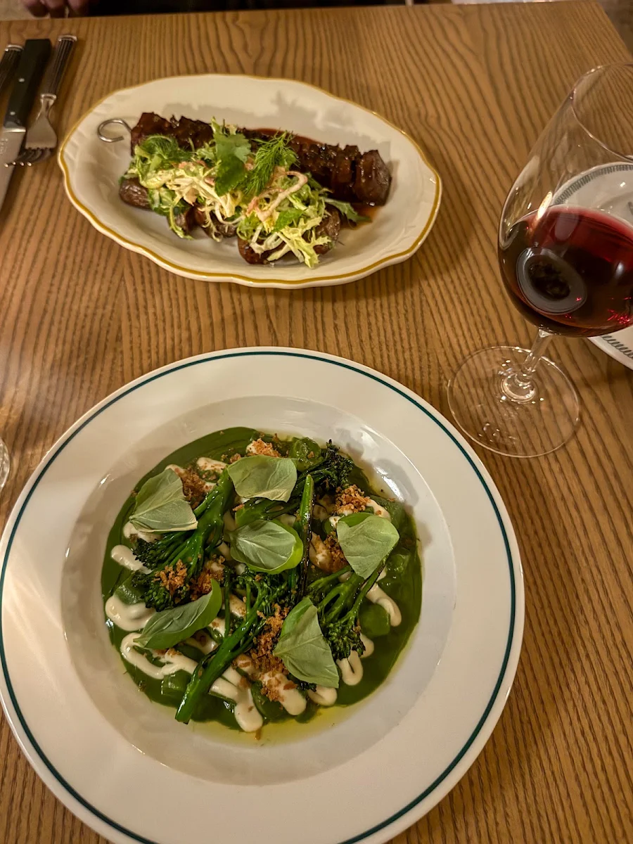 Food & drink, Restaurant Melba