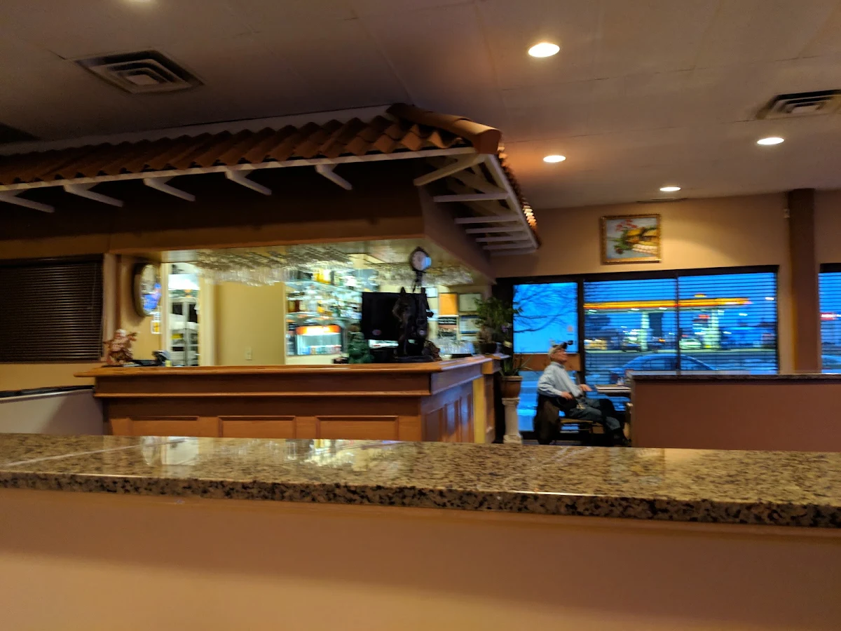 Vibe, Calgary Trail Noodle House
