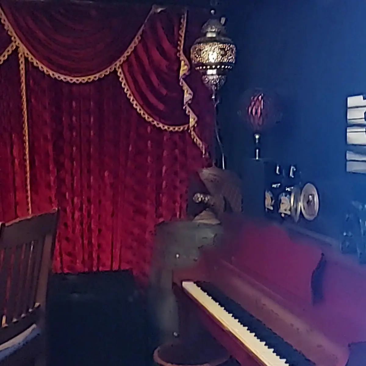 Vibe, Paddy Flaherty's